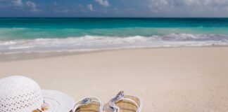 Czy wypada chodzić w japonkach? Czy wypada chodzić w japonkach?