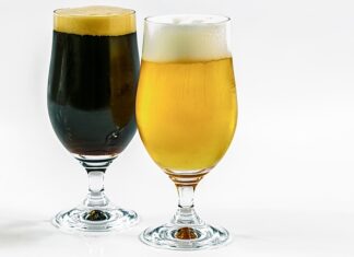 Czy warto kupić markowe jeansy?