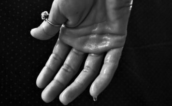 Jaki zabieg na oczyszczenie porów?