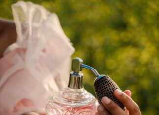 Orientalne inspiracje w świecie perfum – co sprawia, że perfumy arabskie damskie są tak wyjątkowe? orientalne perfumy damskie